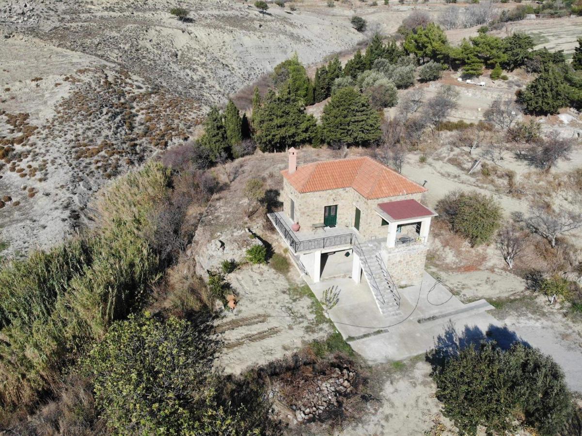 Вилла Stone House Of Panos Kornos Экстерьер фото
