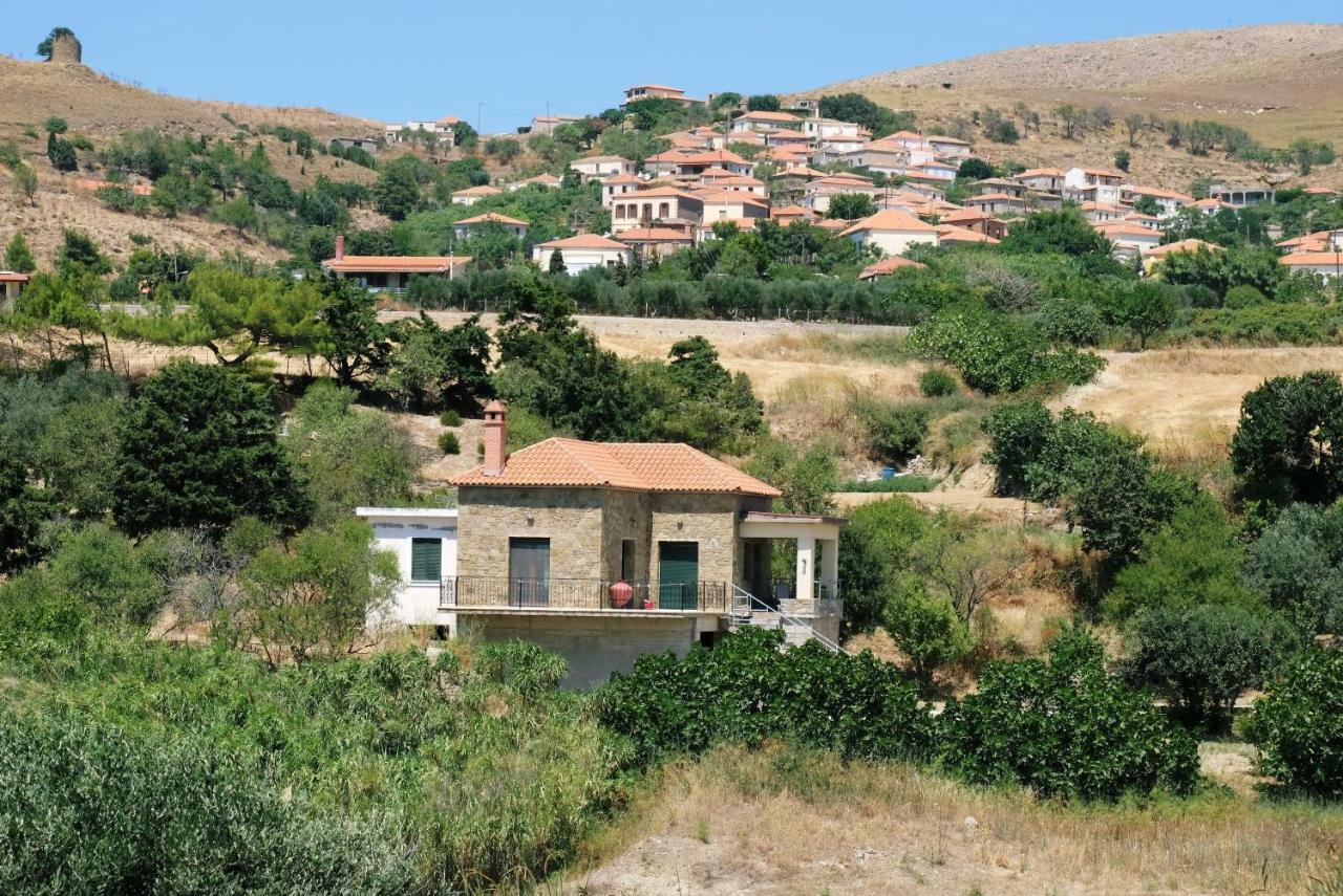 Вилла Stone House Of Panos Kornos Экстерьер фото